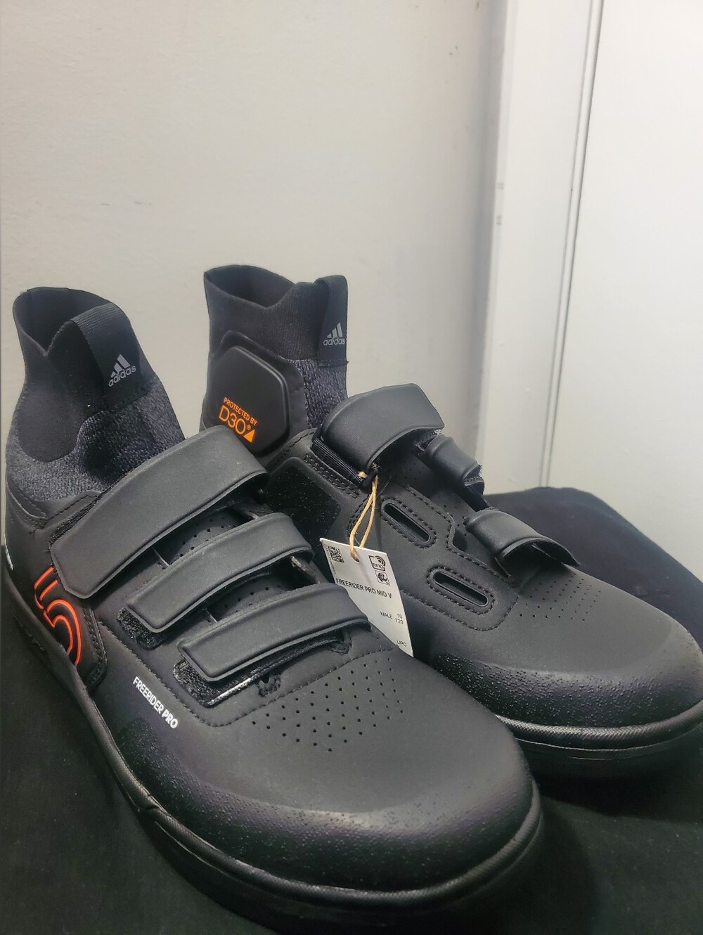 New Unworn- Adidas Five Ten Freerider Pro Mid VCS MTB Shoes Sz 10.5 - NWT